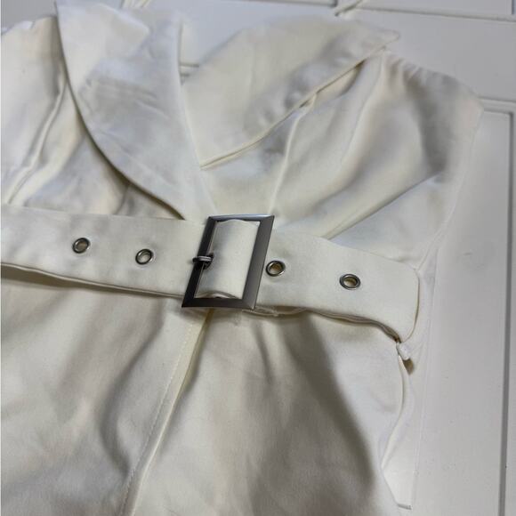 Superdown Revolve Kasey Off White Belted Blazer Mini Dress Size Medium - Picture 2 of 5